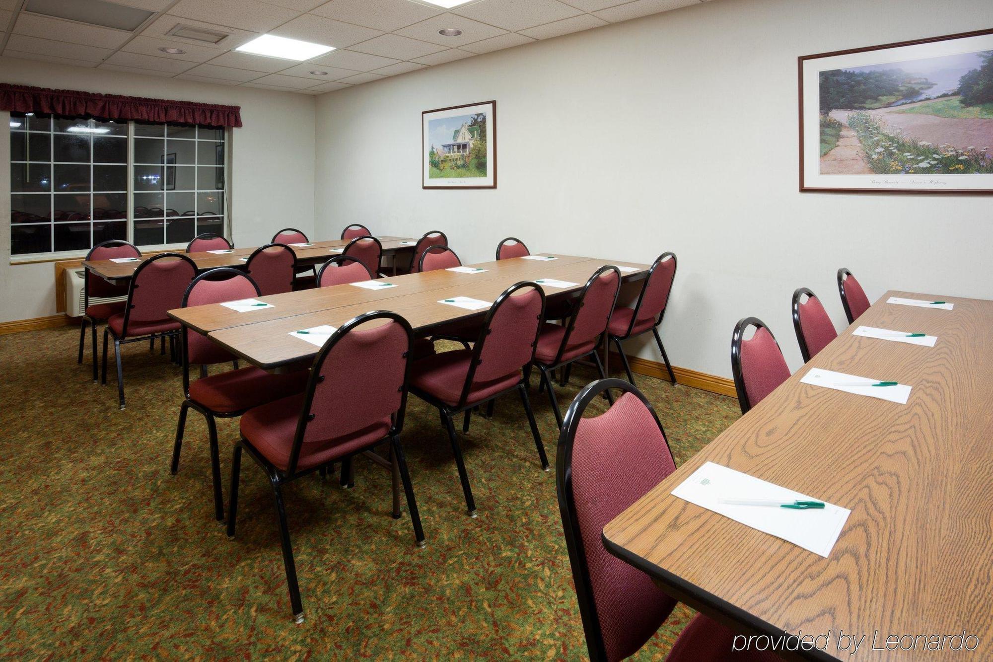 Country Inn & Suites By Radisson, St Cloud West, Mn Saint Cloud Ngoại thất bức ảnh